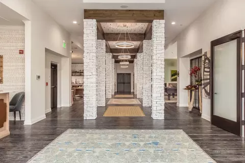 5300 Riverside Dr #224, Upper Arlington, OH 43220