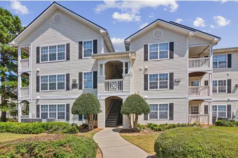 50 Greenleaf Rd #215, Conyers, GA 30013