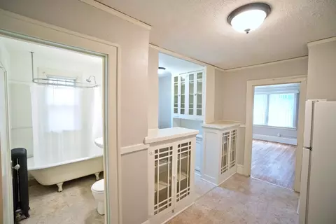 1572 Portland Ave #09, Saint Paul, MN 55104