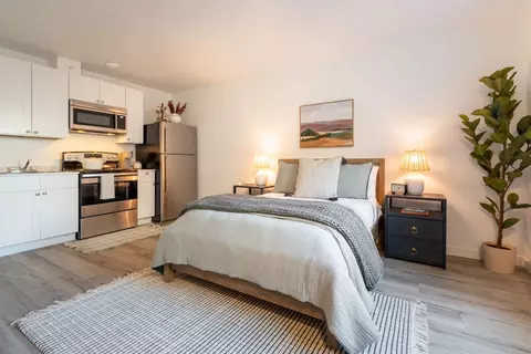 8820 S Hosmer St #314, Tacoma, WA 98444