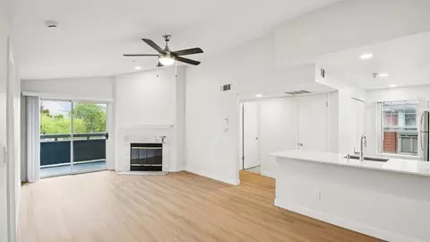 440 Dixon Landing Rd #R202, Milpitas, CA 95035