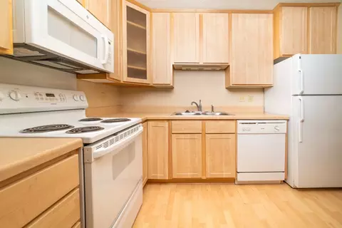 400 Luella St N #127, Saint Paul, MN 55119