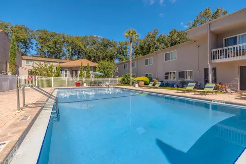2711 Allen Rd #17, Tallahassee, FL 32312