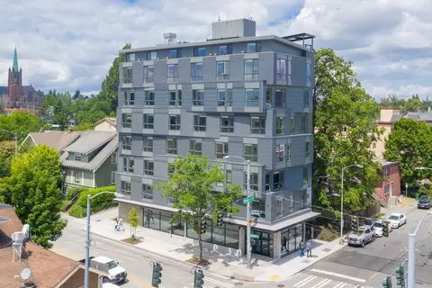 5001 Brooklyn Ave NE #306, Seattle, WA 98105