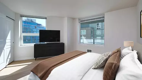 2801 Western Ave #305, Seattle, WA 98121