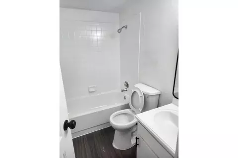 9008 Galewood Dr #201, Austin, TX 78758
