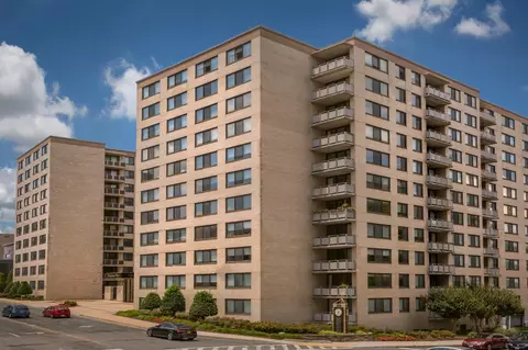 1001 Spring St #0525, Silver Spring, MD 20910