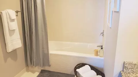 909 Walnut St #2903, Kansas City, MO 64106