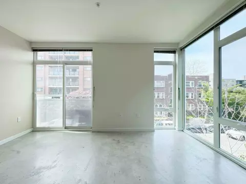 418 Bellevue Ave E #302, Seattle, WA 98102
