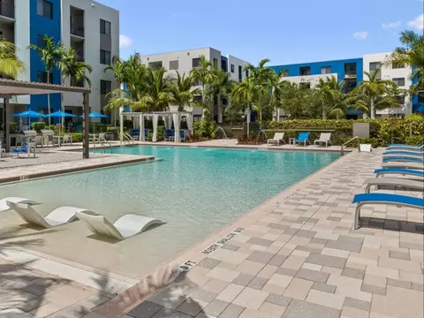 8800 Doral Blvd #4623, Doral, FL 33178
