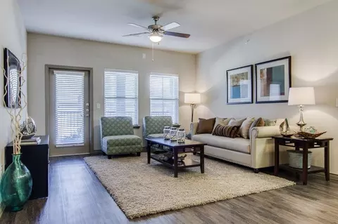 300 E Swisher Rd #2208, Lake Dallas, TX 75065