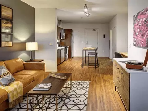 8338 N Interstate Ave #207, Portland, OR 97217