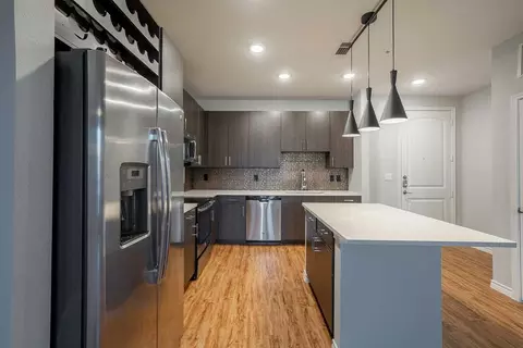 8639 Fairhaven St #1-1407, San Antonio, TX 78229