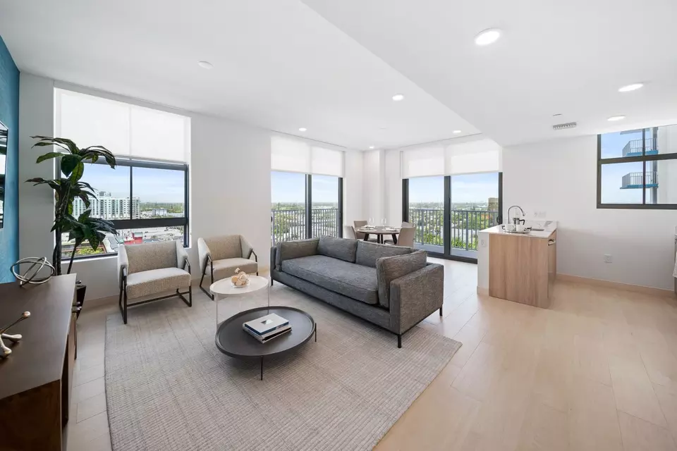  1818 Hollywood Blvd #211, Hollywood, FL 33020 photo 9