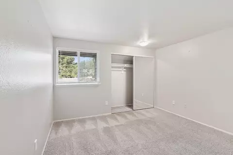 2400 NE Red Sunset Dr #235, Gresham, OR 97030 photo 11