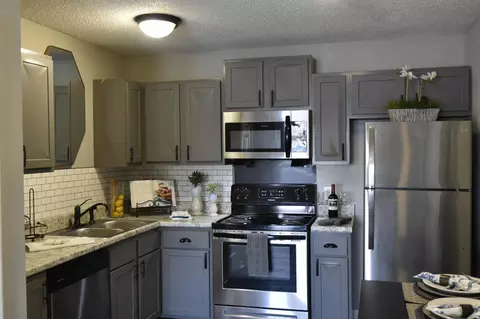 1841 Lascassas Pike #J152, Murfreesboro, TN 37130