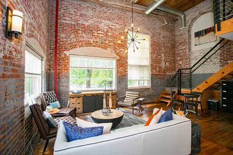 110 Field St #D185, Newnan, GA 30263