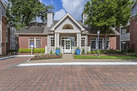 2828 Greenbriar Dr #5303, Houston, TX 77098