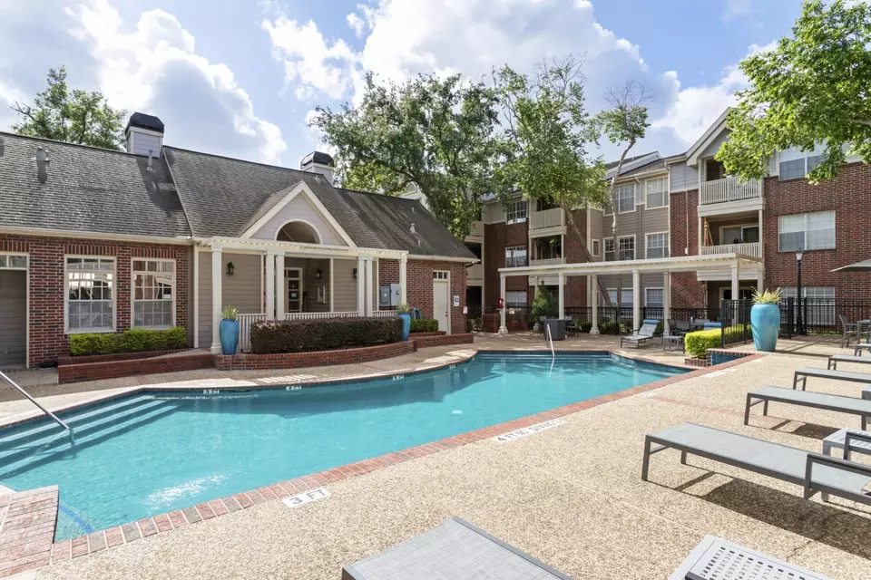  2828 Greenbriar Dr #5303, Houston, TX 77098 photo 9