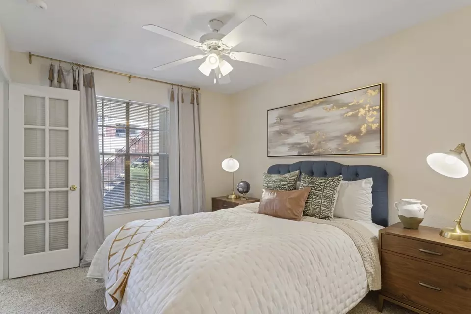  2828 Greenbriar Dr #5303, Houston, TX 77098 photo 6