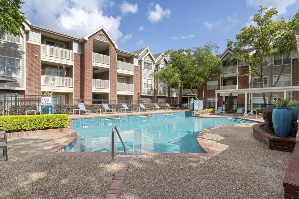  2828 Greenbriar Dr #5303, Houston, TX 77098 photo 11