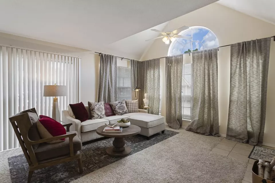  2828 Greenbriar Dr #5303, Houston, TX 77098 photo 4