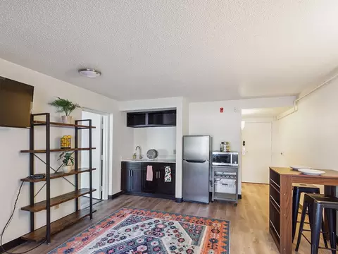 11515 Miracle Hills Dr #AUCMCC, Omaha, NE 68154