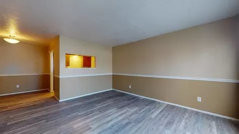 1020 Sugar Ln #323, Palestine, TX 75801