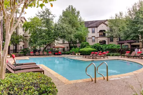 8585 Woodway Dr #1034, Houston, TX 77063