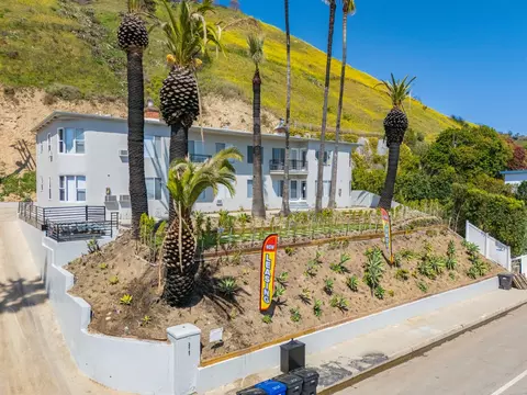 22147 Pacific Coast Hwy #6, Malibu, CA 90265