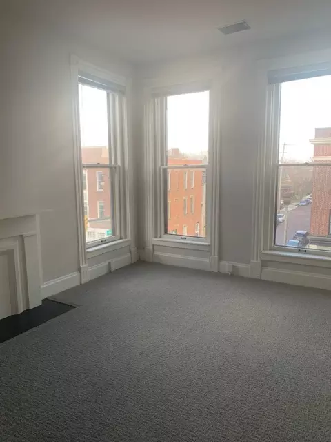 641 N High St #13, Columbus, OH 43215