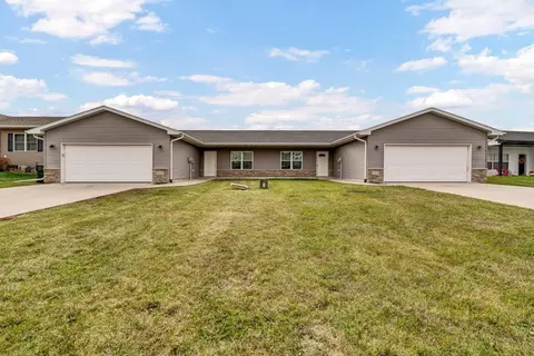 5814 Summerland Dr #5814 SUMMERLAND DR, Waterloo, IA 50701