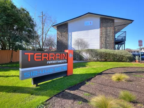 5112 S 1st St #210, Austin, TX 78745