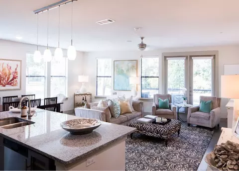 7518 Eastern Ave #302, Dallas, TX 75209