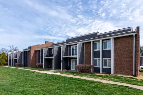 7500 Beechview Way #7404A-8, Louisville, KY 40219