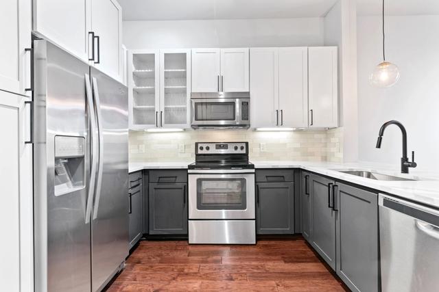 3301 Hudnall St #8307, Dallas, TX 75235
