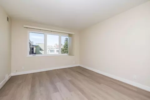 429 Bellevue Ave #301, Oakland, CA 94610