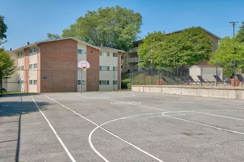 5837 Fisher Rd #5819-203, Temple Hills, MD 20748