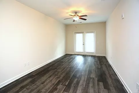 4495 Old Battleground Rd #2E, Greensboro, NC 27410