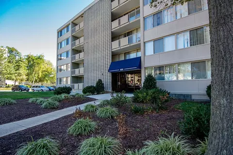 1818 Metzerott Rd #1810017, Adelphi, MD 20783 photo 32