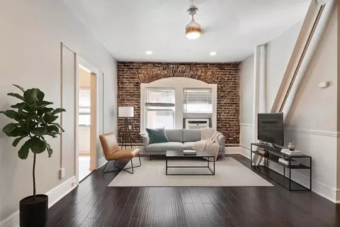 189 N Marengo Ave #402, Pasadena, CA 91101