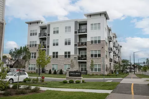 111 E Crystal Lake Ave #95-F, Crystal Lake, IL 60014