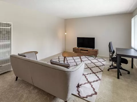 401 N Pass Ave #013-35, Burbank, CA 91505 photo 31