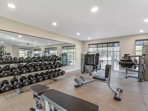 401 N Pass Ave #013-35, Burbank, CA 91505 photo 35