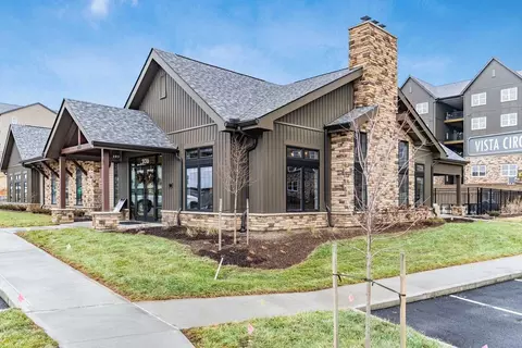 2010 W Main St #306, Newark, OH 43055