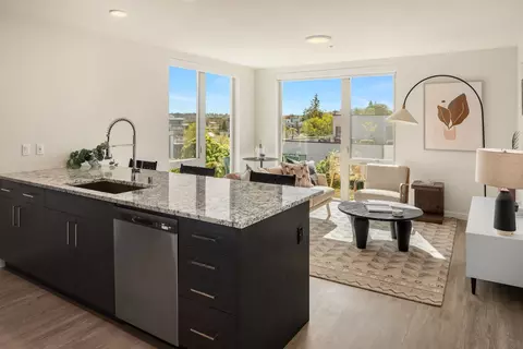 4106 Stone Way N #523, Seattle, WA 98103