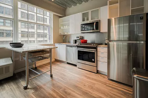 63 E Lake St #1602, Chicago, IL 60601