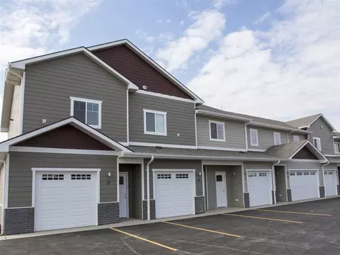 5712 E Red Oak Dr #5530-14, Sioux Falls, SD 57110