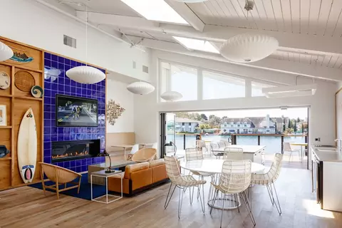 611 Bounty Dr #202, Foster City, CA 94404