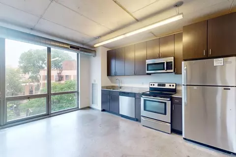 1330 E 53rd St #1226, Chicago, IL 60615